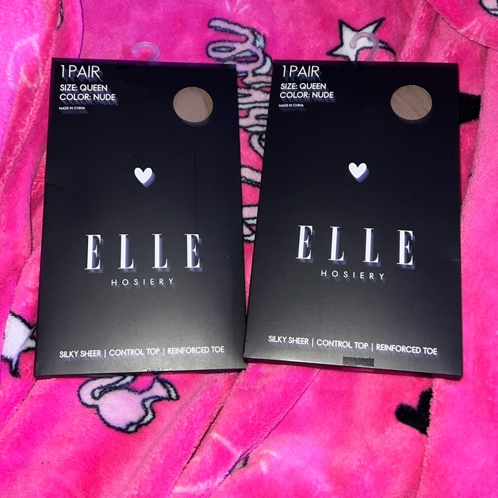 2 pairs Elle Hoisery  color nude NWT Queen size